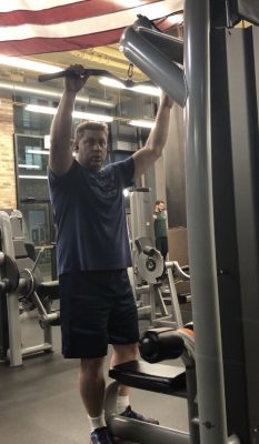 Lou Storiale doing pulldowns